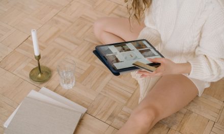 From upload to hang: Michaels’ digital-first custom framing joins online and stores