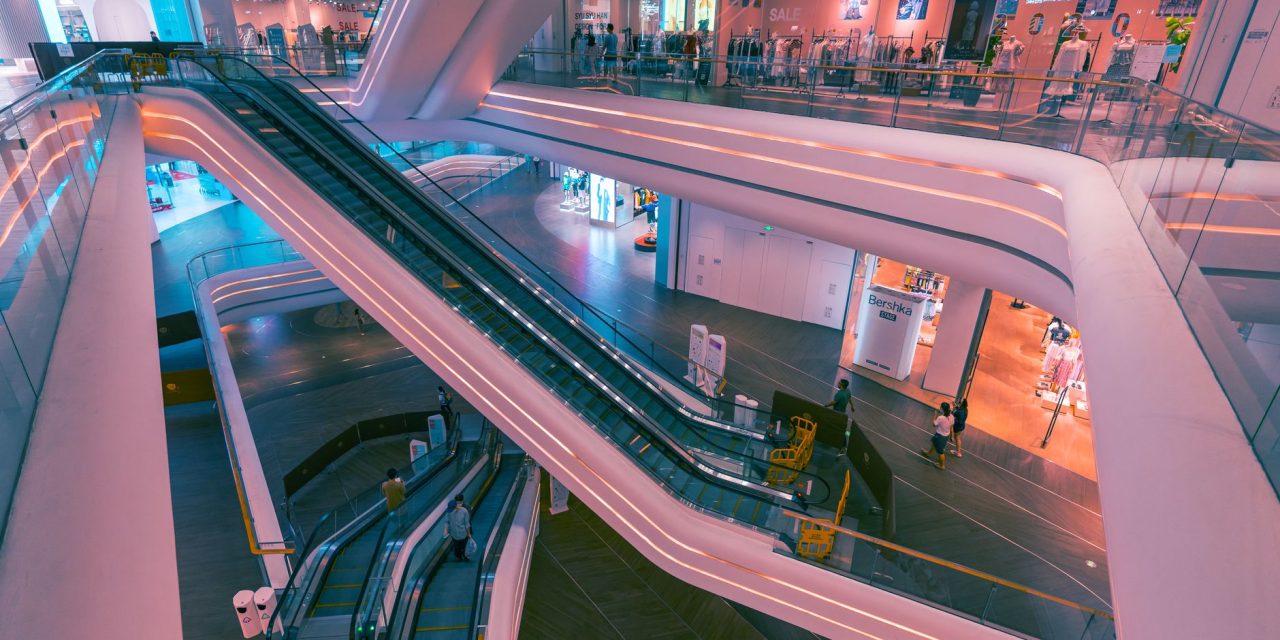 High adoption, low trust: what AI recommendations mean for retailers