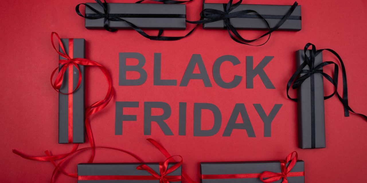 Holiday Spending to Top $1 Trillion — What Retailers Should Do Now