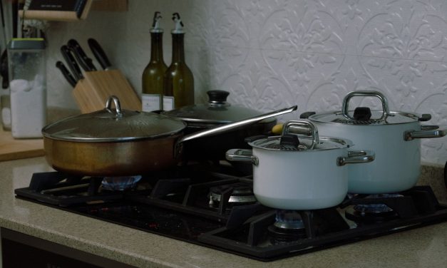 Kohl’s expands home lineup with Martha Stewart appliances and Bobby Flay cookware