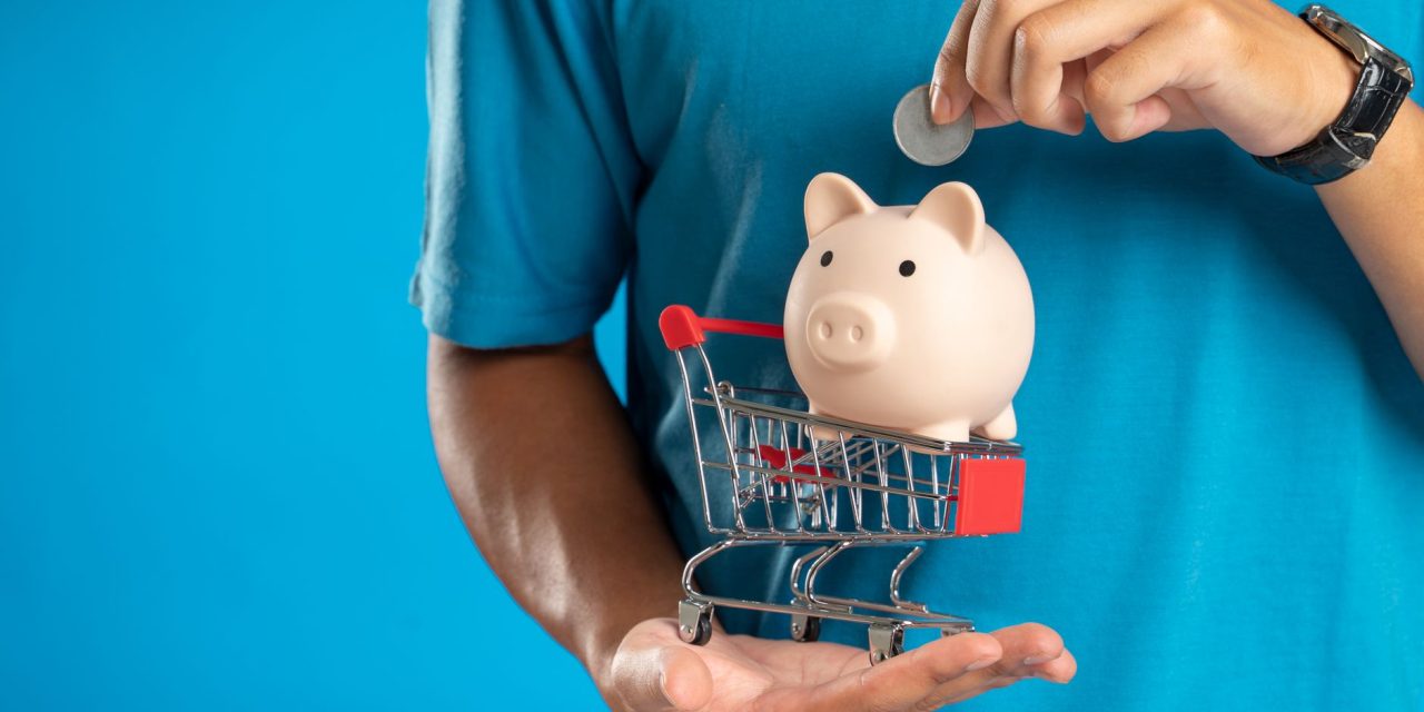 Retailers Reallocate Ad Budgets to Cashback and Savings Apps as AI Shopping Agents Rise