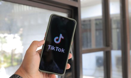Sephora Pilots Monthly ‘Drop Shop’ Livestreams on TikTok to Turn Discovery into Sales