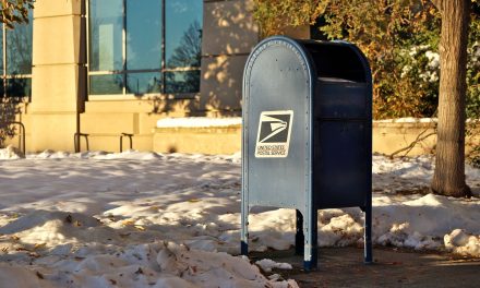 USPS seeks temporary parcel rate hikes ahead of 2026 holiday peak