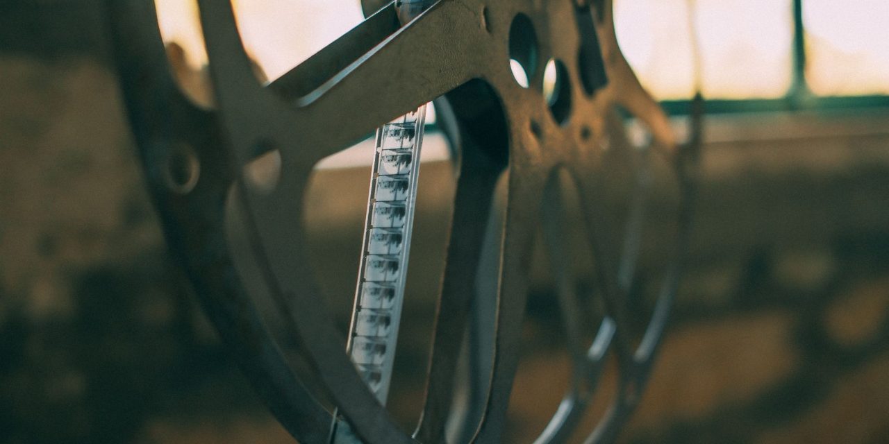 Why Your Instagram Reel Stalled — Fix It with the Hook–Hold–Share Playbook